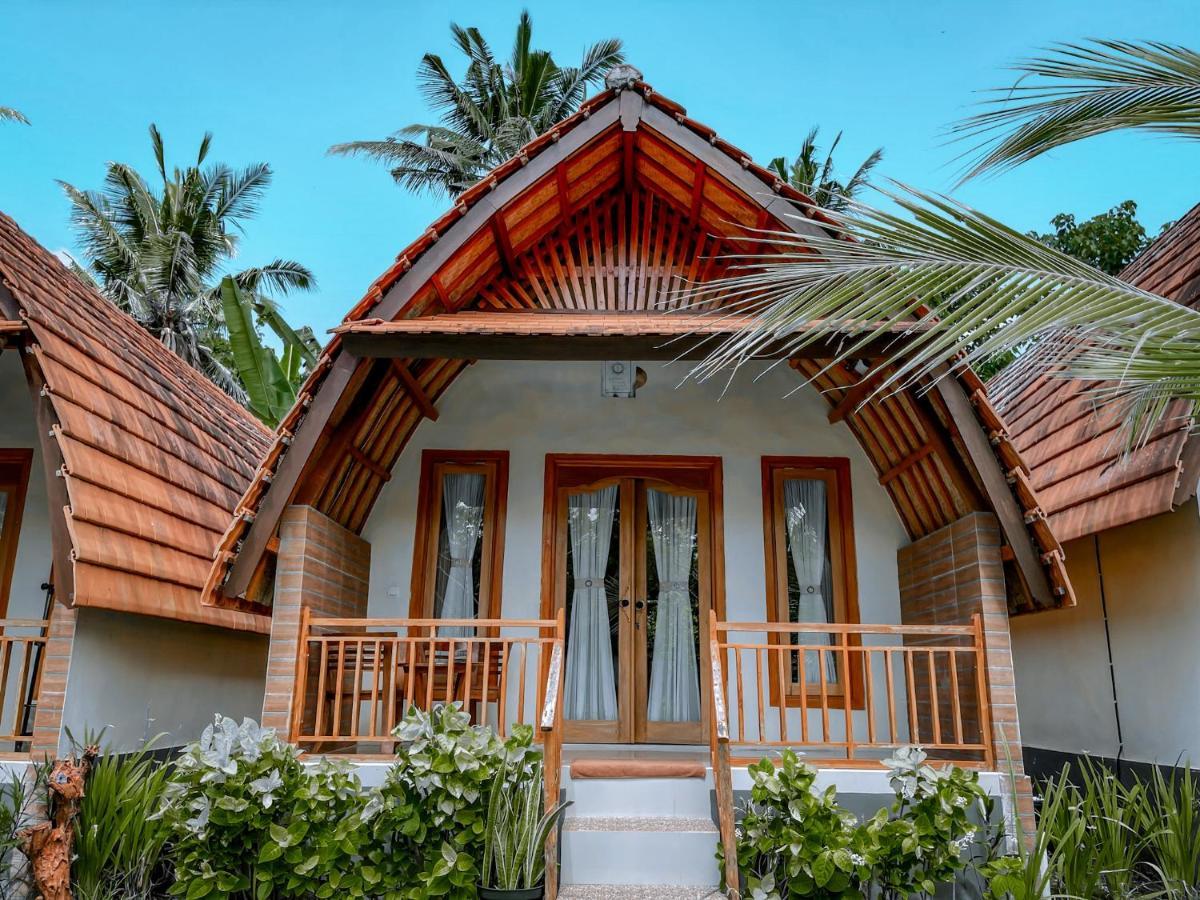 Mertha Sari Resto & Bungalow Klungkung Exterior photo