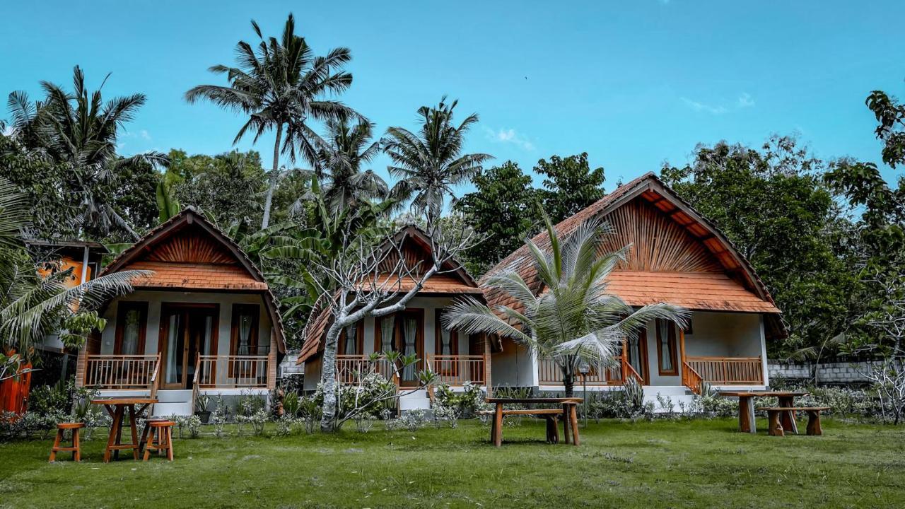 Mertha Sari Resto & Bungalow Klungkung Exterior photo