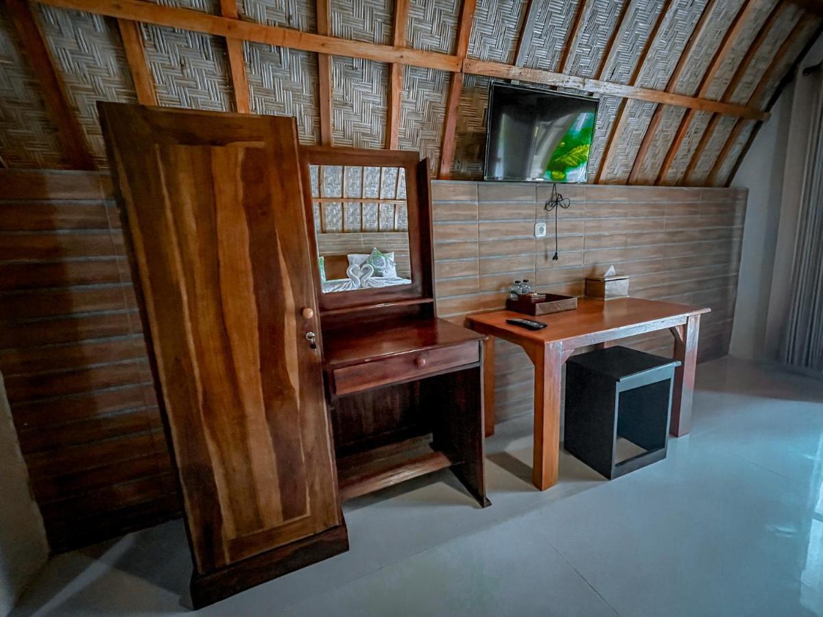 Mertha Sari Resto & Bungalow Klungkung Exterior photo